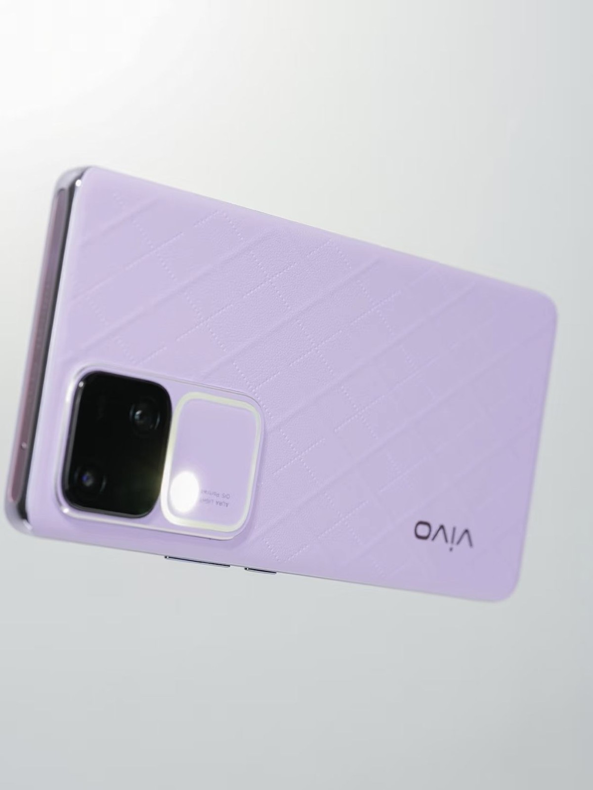 vivo S18 5G 6.78" 50MP 256GB 512GB Snapdragon 7 Gen 3 Android 14 CN version in order Charger Included Yes storage 8GB+256GB - Image 4