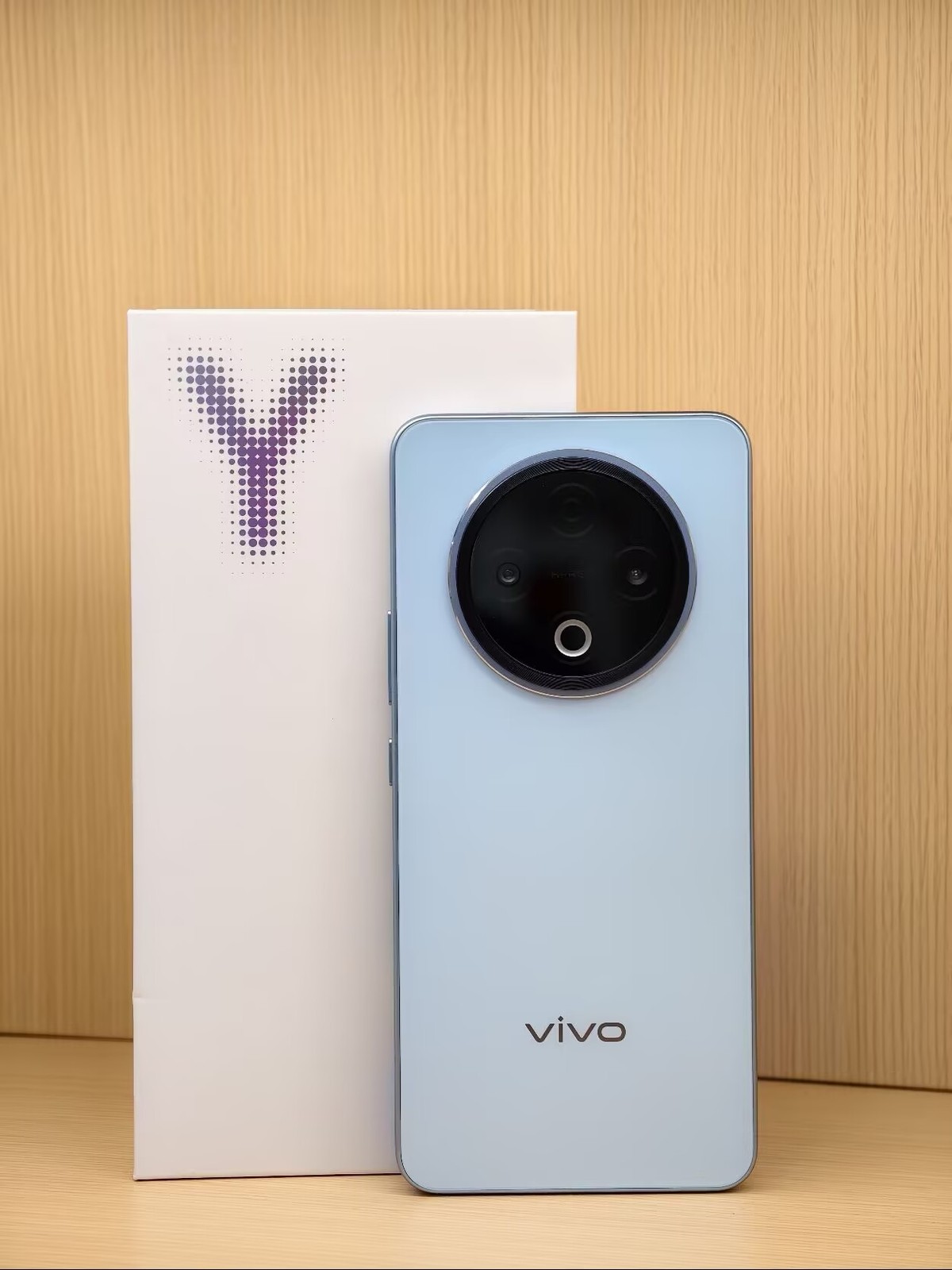 vivo Y500 5G 6.77" 50MP 256/512GB Dimensity 7300 Android CN version 8200mAh Color Random color Storage Capacity 12+256GB - Image 2