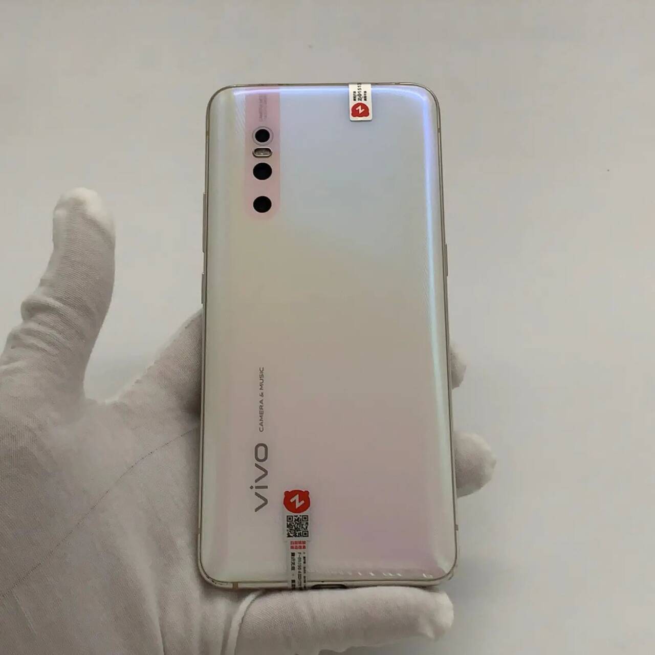 vivo X27 6.39" 48MP 128GB 256GB Snapdragon 710 Android 9 CN version in order Charger Included Yes storage 8GB+128GB
