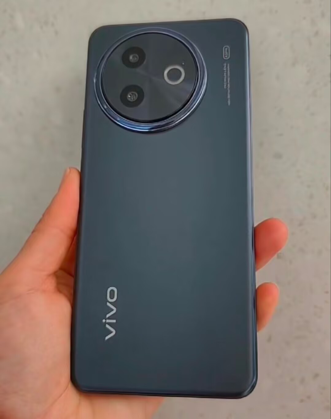 vivo Y300i 5G 6.68" 50MP Android 15 256/512GB Snapdragon 4 Gen SmartPhone Couleur Random Color Capacité de stockage 12+256GB - Image 5