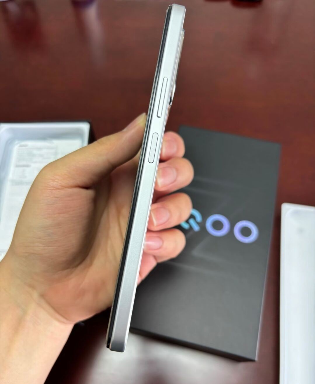 vivo iQOO Z9x 6.72" 50MP 128GB 256GB Snapdragon 6 Gen1 Android 14 CN version Color Random Color Charger Included Yes storage 8GB+128GB - Image 3