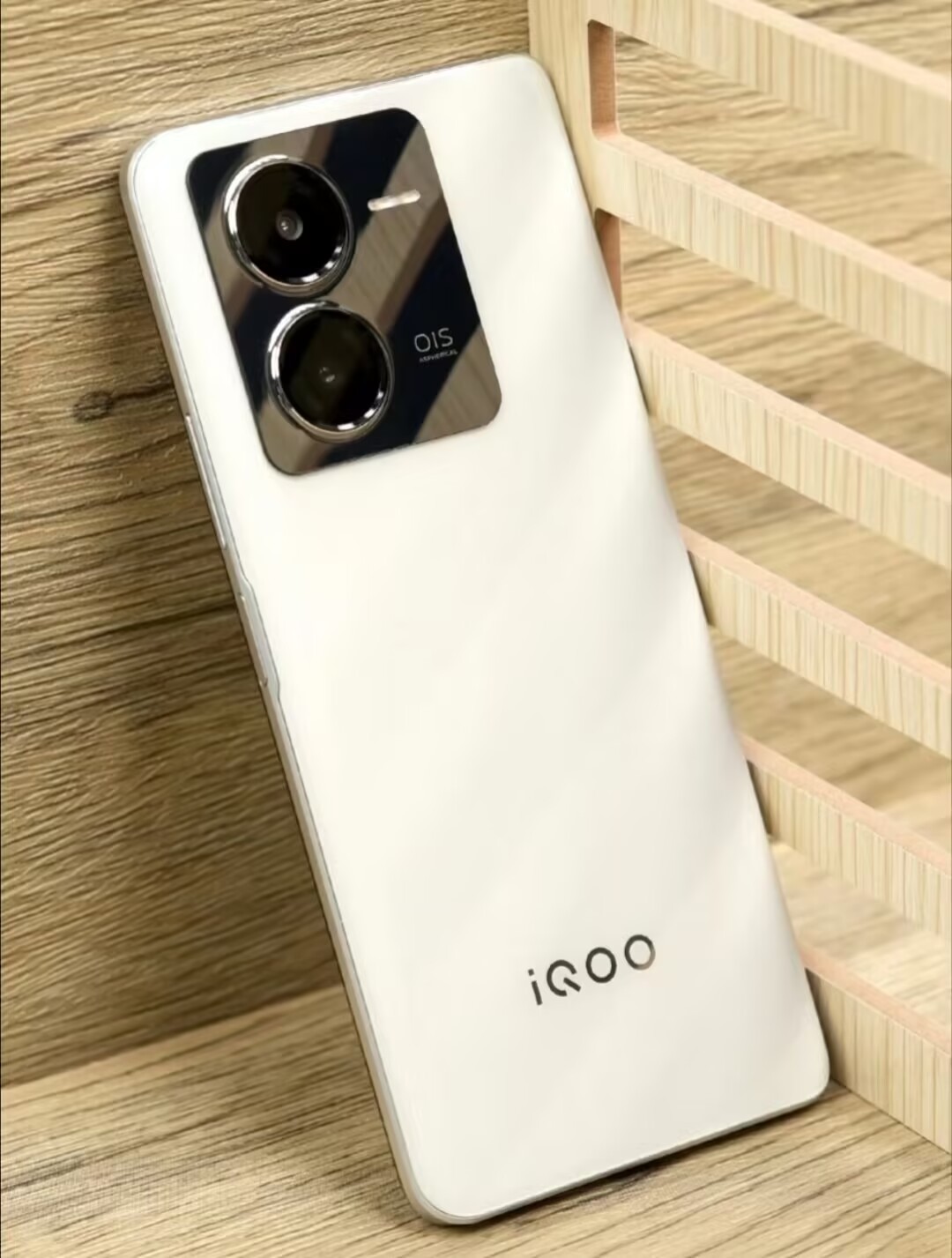 vivo iQOO Z8 5G 6.64" 64MP Mediatek Dimensity 8200 Android 13 Smartphone storage 8+256GB Colour Please note the color - Image 9
