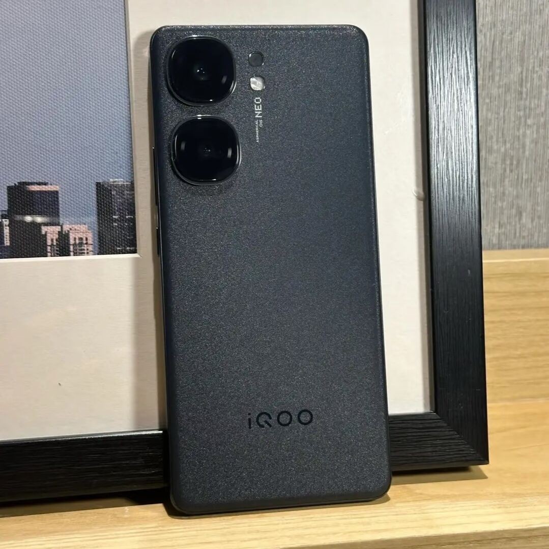 vivo iQOO Neo9 5G 6.78" 50MP 256GB 512GB Snapdragon 8 Gen Android 14 Smartphone storage 12+256GB Colour Please note the color。