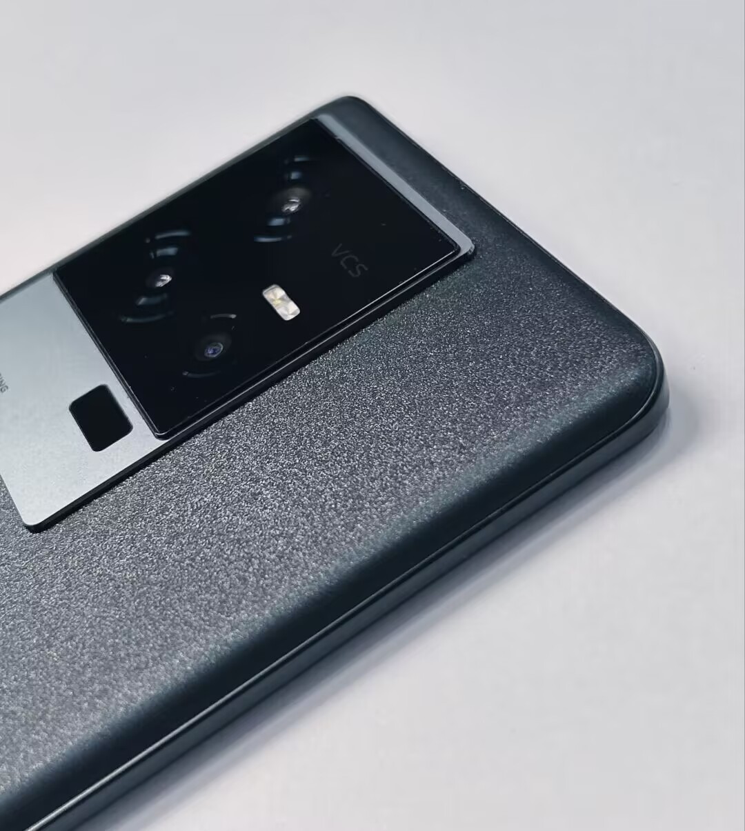vivo iQOO 11S 5G 6.78" 50MP 256/512GB 1TB Android 13 Snapdragon 8 Gen 2 storage 12+256GB Colour Please note the color。 - Image 7