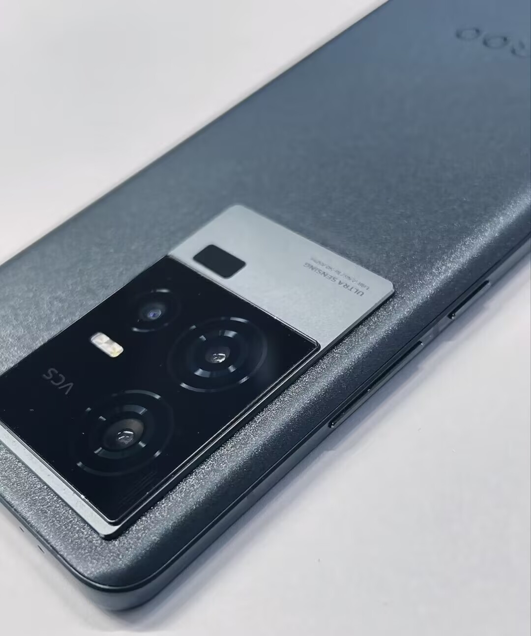 vivo iQOO 11S 5G 6.78" 50MP 256/512GB 1TB Android 13 Snapdragon 8 Gen 2 storage 12+256GB Colour Please note the color。 - Image 8