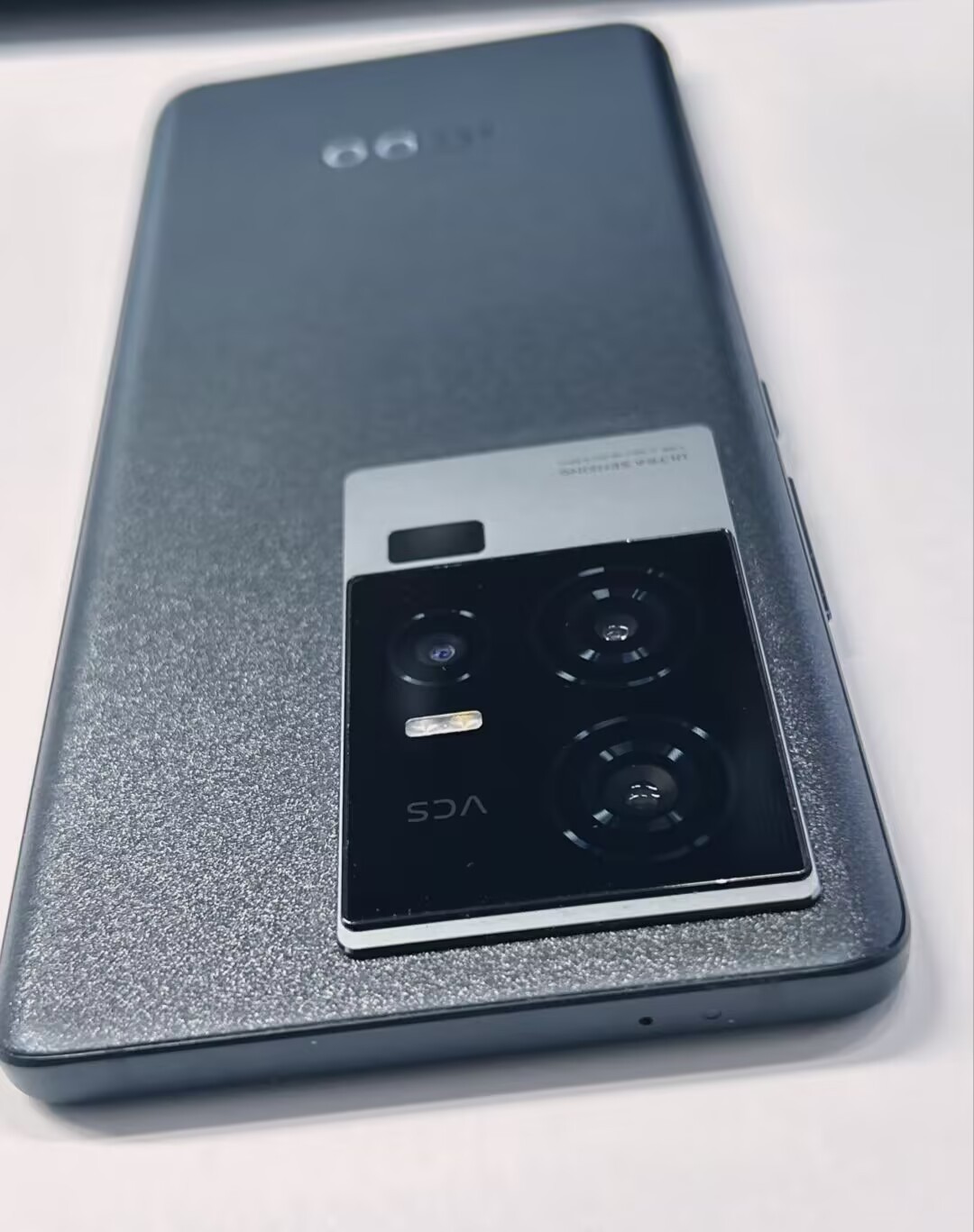 vivo iQOO 11S 5G 6.78" 50MP 256/512GB 1TB Android 13 Snapdragon 8 Gen 2 storage 12+256GB Colour Please note the color。 - Image 11