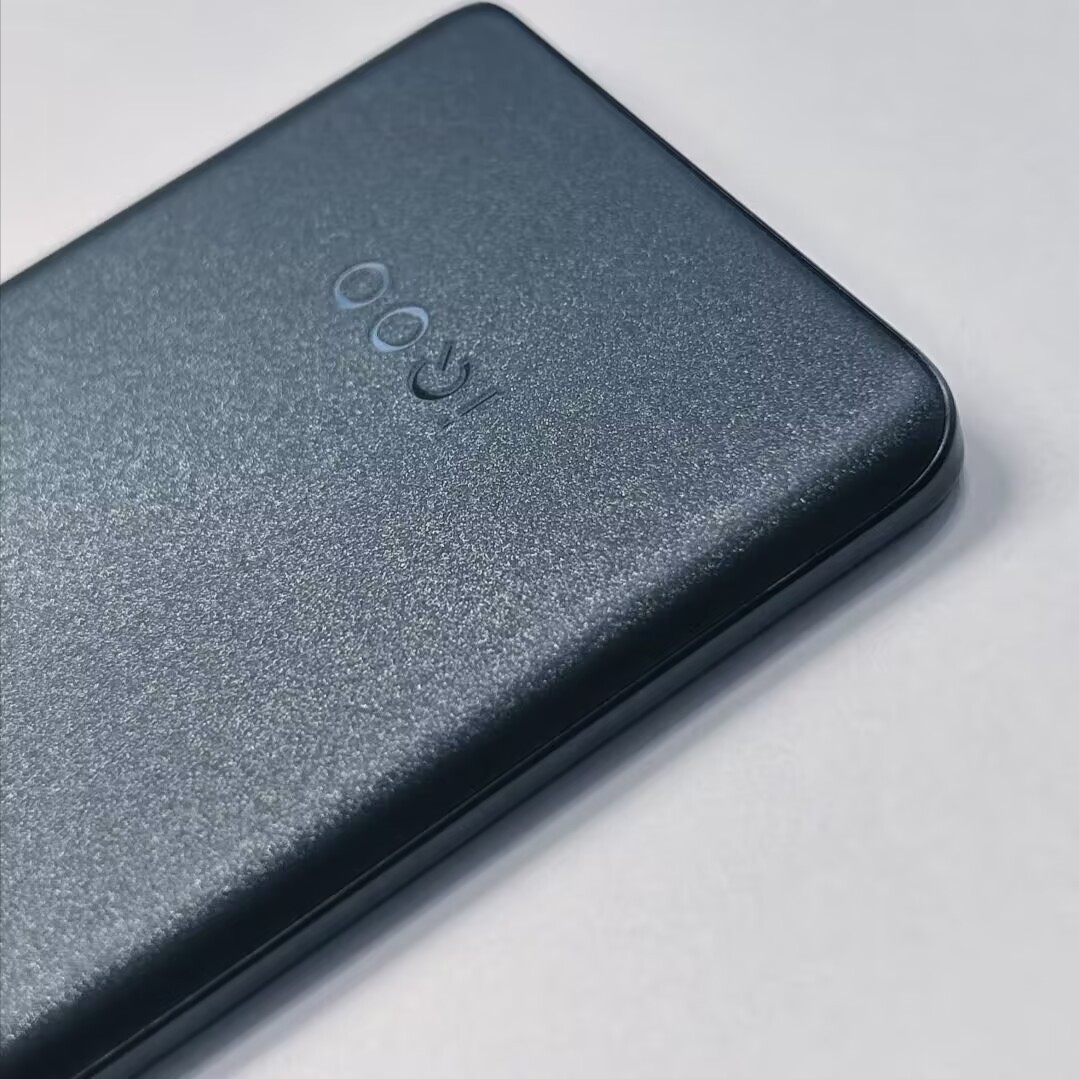 vivo iQOO 11S 5G 6.78" 50MP 256/512GB 1TB Android 13 Snapdragon 8 Gen 2 storage 12+256GB Colour Please note the color。 - Image 12