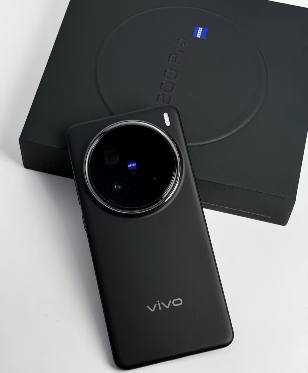 vivo X200 Pro 5G 6.78" 200MP 256/ 512GB 1TB Dimensity 9400 Android 15 CN version Charger Included Yes storage 12GB+256GB