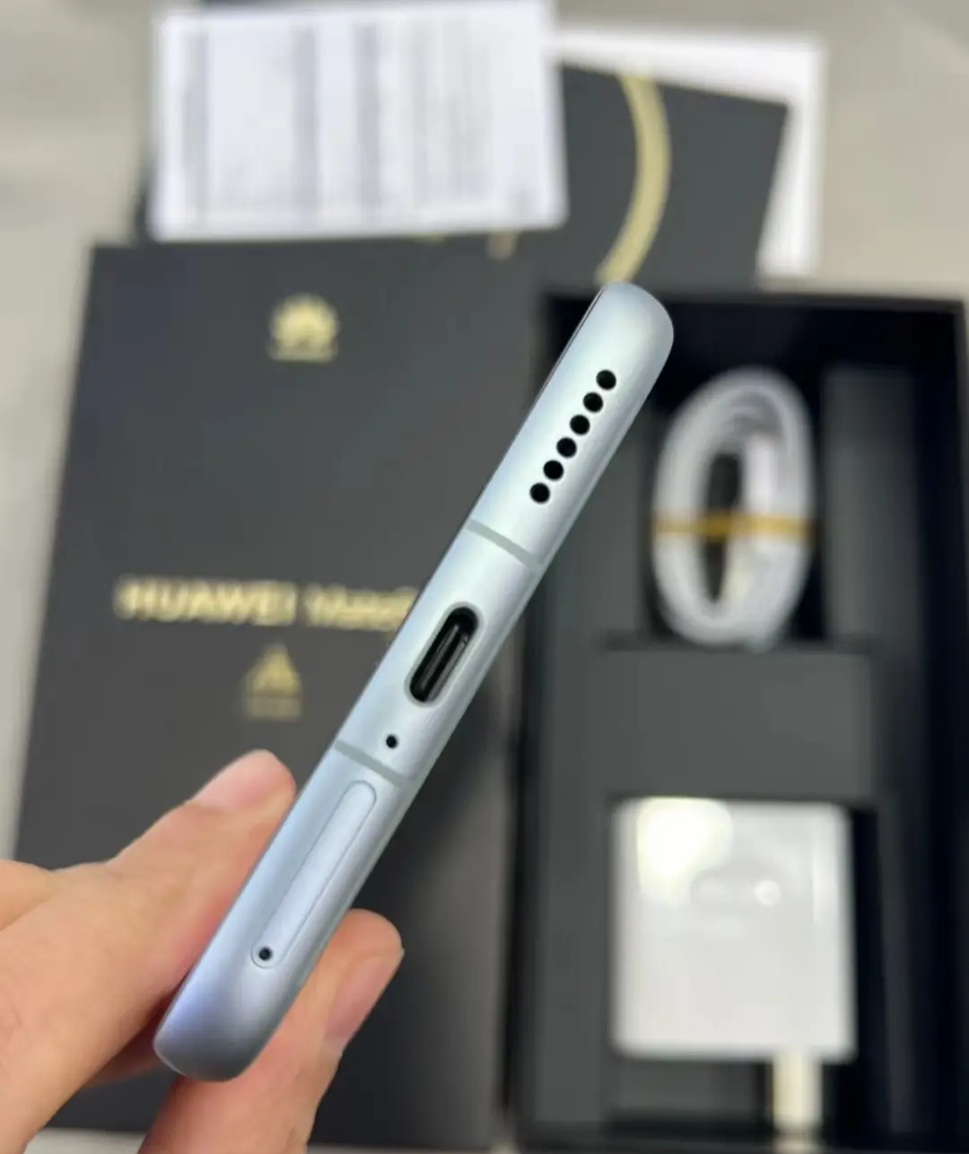 Huawei Mate 60 6.69" 50MP 256/512GB HarmonyOS Google play MPN 12GB+512GB - Image 9