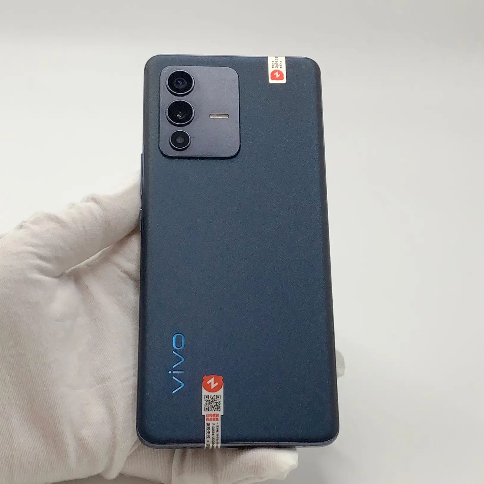 vivo S12 Pro 6.56" 108MP 256GB Dimensity 1200 Android 11 CN version in order Charger Included Yes storage 8GB+256GB