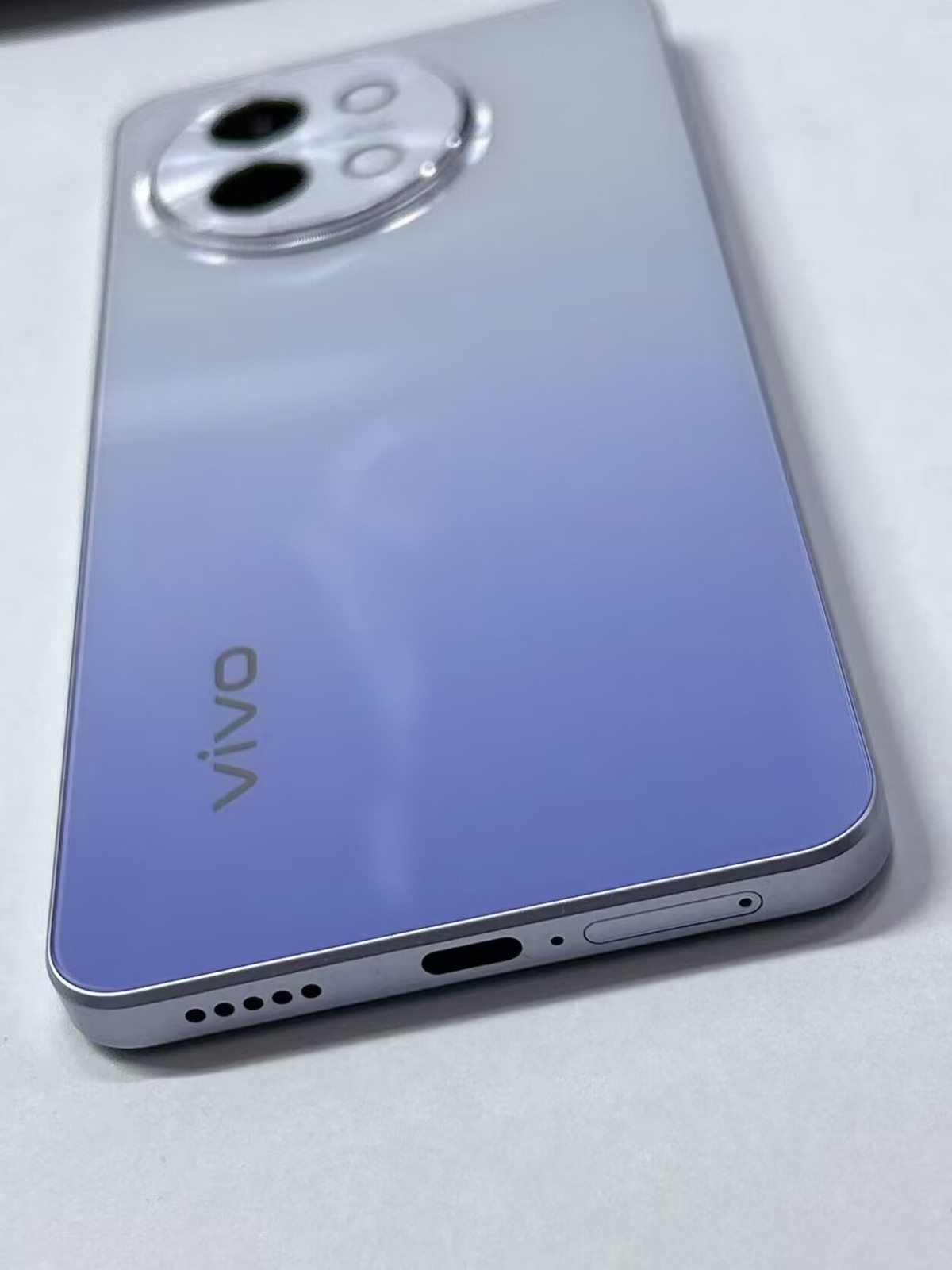 vivo S18e 6.67" 50MP 256GB 512GB Dimensity 7200 Android 14 CN version in order Charger Included Yes storage 12GB+256GB - Image 3