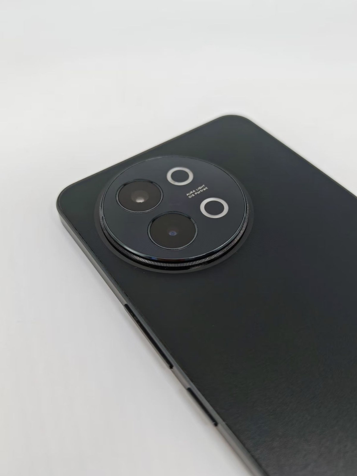 vivo S18e 6.67" 50MP 256GB 512GB Dimensity 7200 Android 14 CN version in order Charger Included Yes storage 12GB+256GB - Image 11