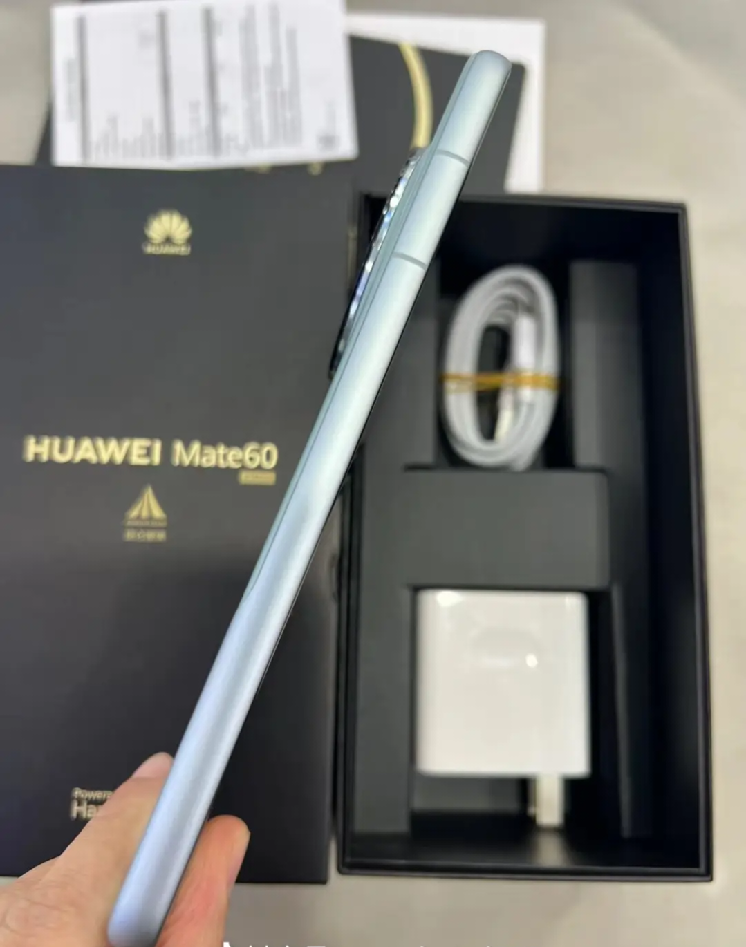 Huawei Mate 60 6.69" 50MP 256/512GB HarmonyOS Google play MPN 12GB+512GB - Image 11