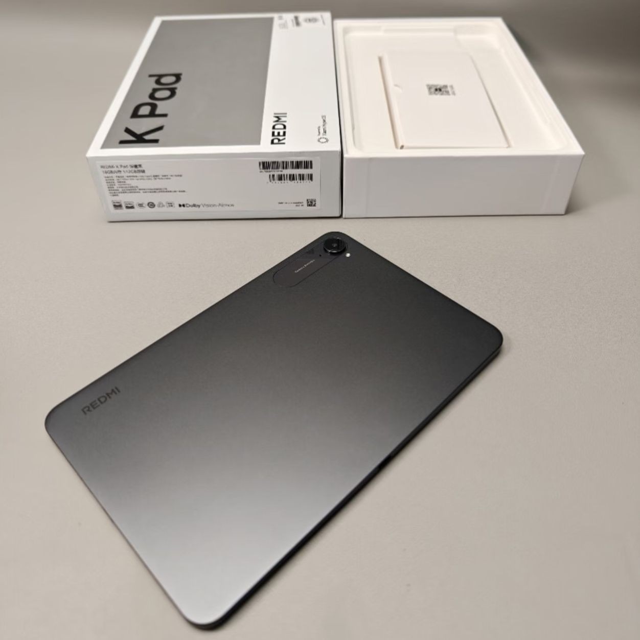 Xiaomi Redmi K Pad 8.8 13MP Dimensity 9400+ 7500mAh Wi-Fi Android 15 Storage 8+256GB Color random color.