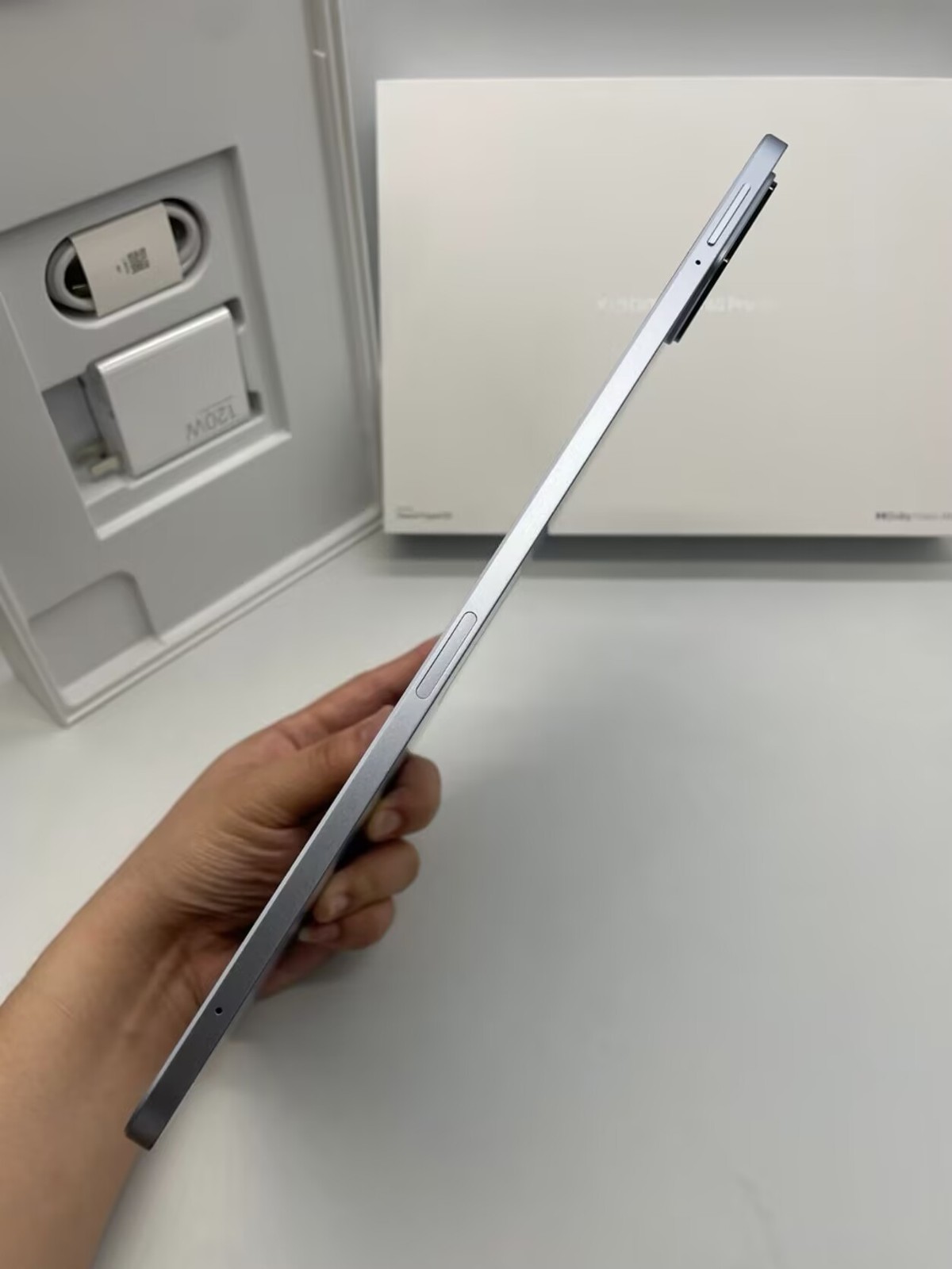 Xiaomi Pad 6S Pro 12.4“50MP Snapdragon 8 Gen 2 Wi-Fi Android 10000mAh Storage 8+256GB Color Random color - Image 5
