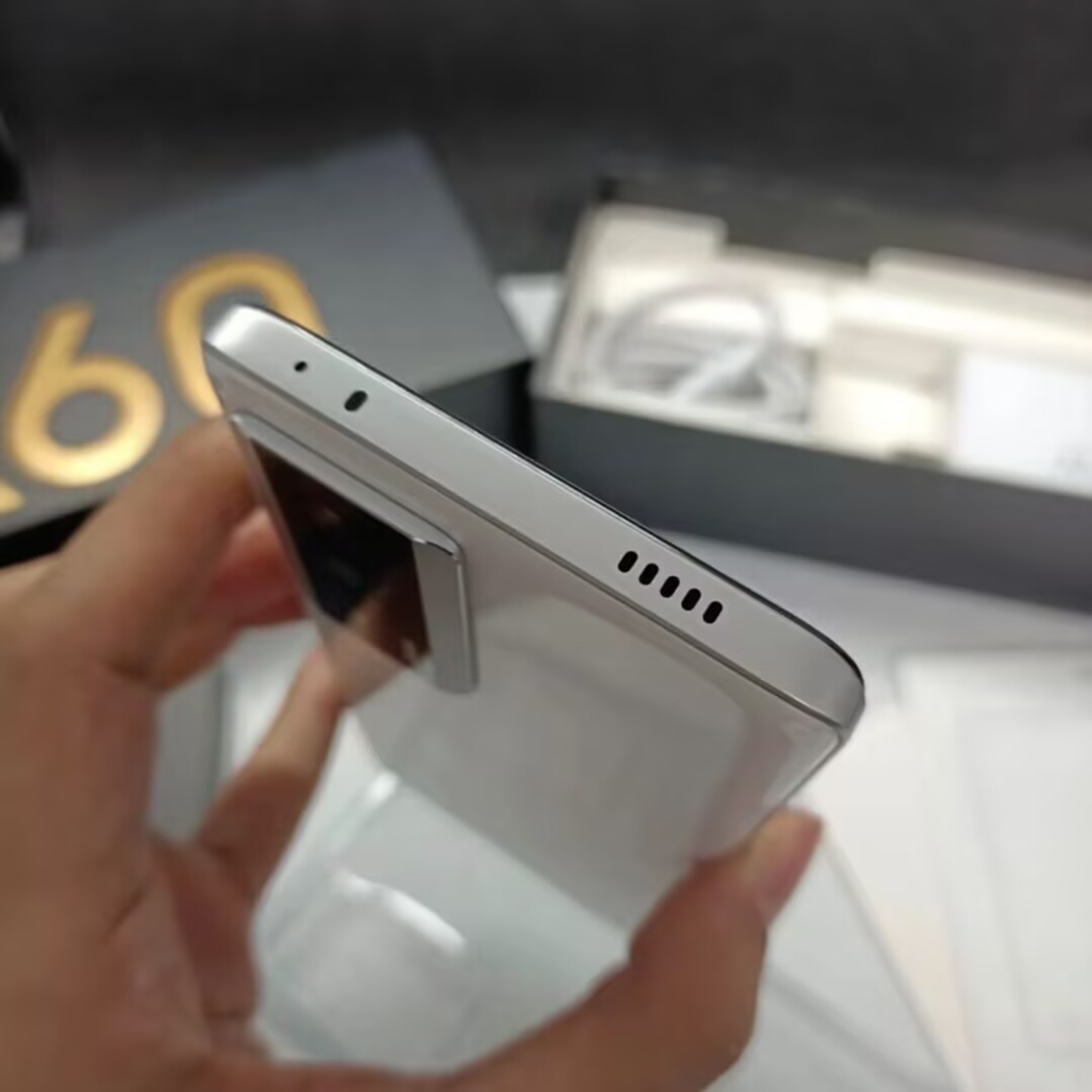 Xiaomi Redmi K60 5G 6.67"Android 13 Qualcomm Snapdragon 5G Google Storage 12+256GB Color Random color - Image 5