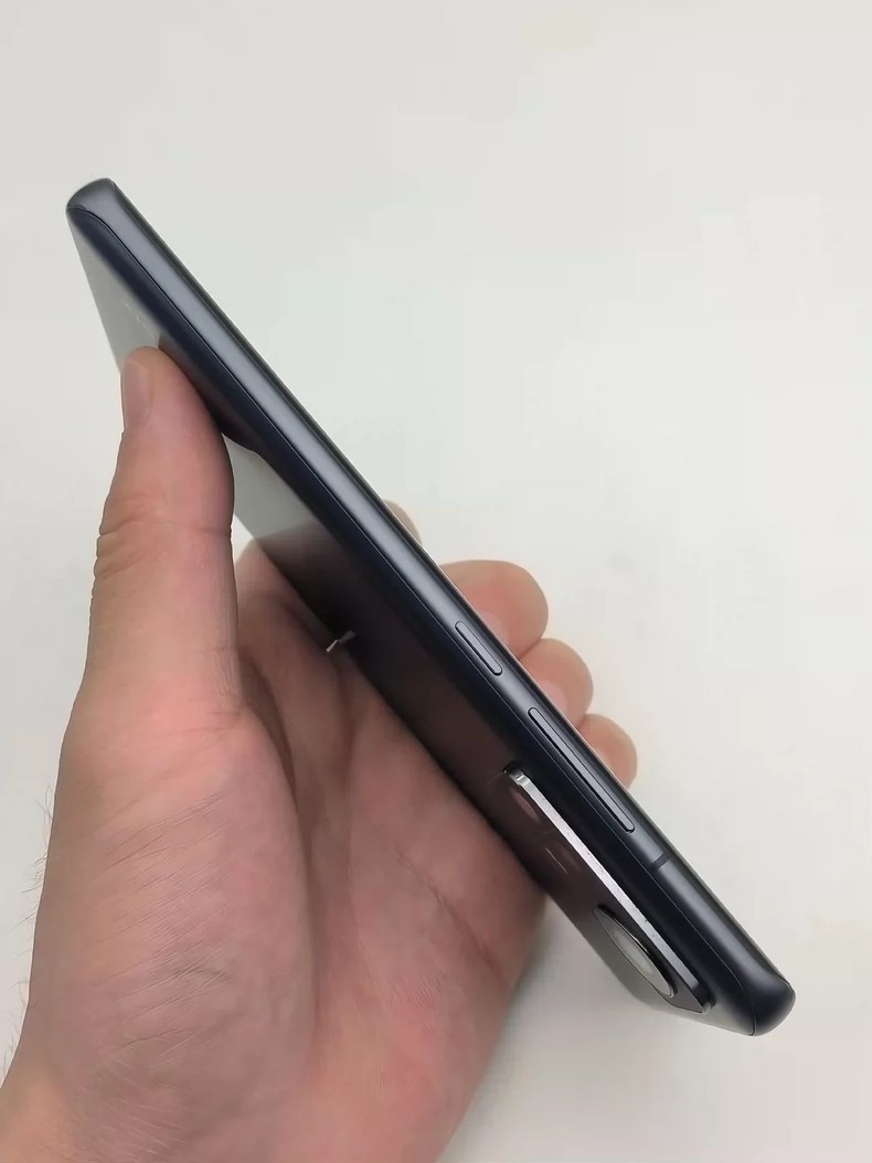 Xiaomi 12 Pro 6.73" Qualcomm Snapdragon 12+256GB International version unlocked Color Please note the color Storage Capacity 12GB+256GB - Image 3