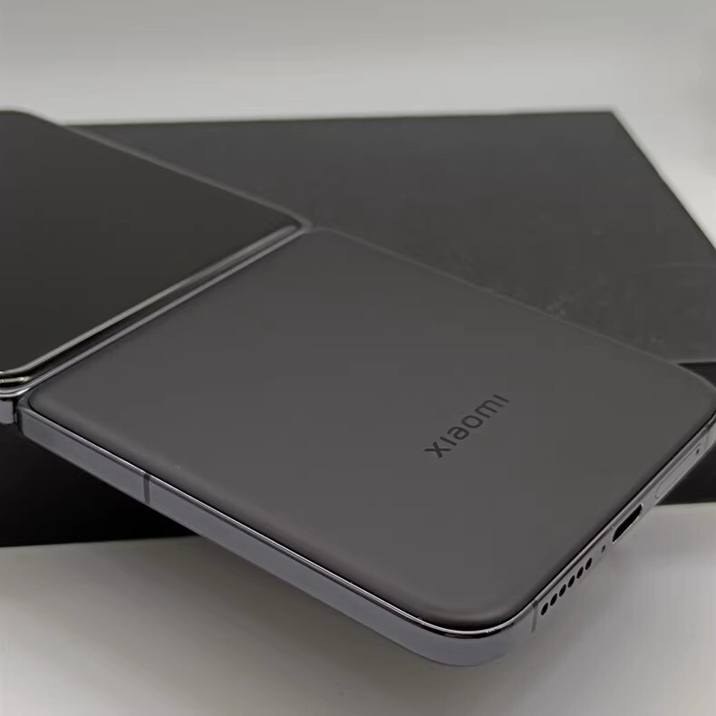 Xiaomi Mix Flip 6.86" 50MP 256GB Android International Version ESIM Google Play storage 256GB 12GB colors White - Image 4