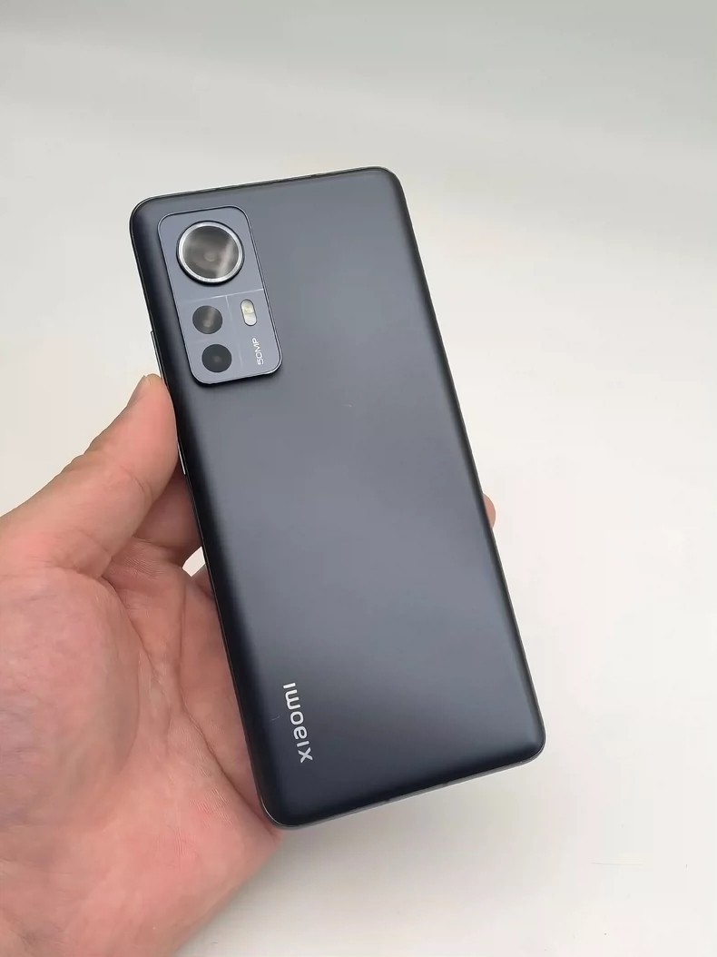 Xiaomi 12 Pro 6.73" Qualcomm Snapdragon 12+256GB International version unlocked Color Please note the color Storage Capacity 12GB+256GB - Image 2