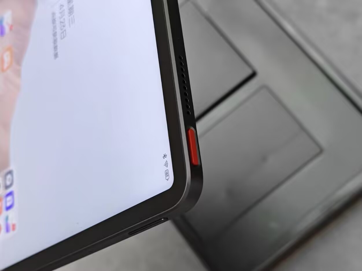 ZTE nubia Pad Pro 10.9“ 13MP Wi-Fi Snapdragon 8 Gen 3 10100mAh Android 15 Storage 8+256GB Color random color. - Image 2