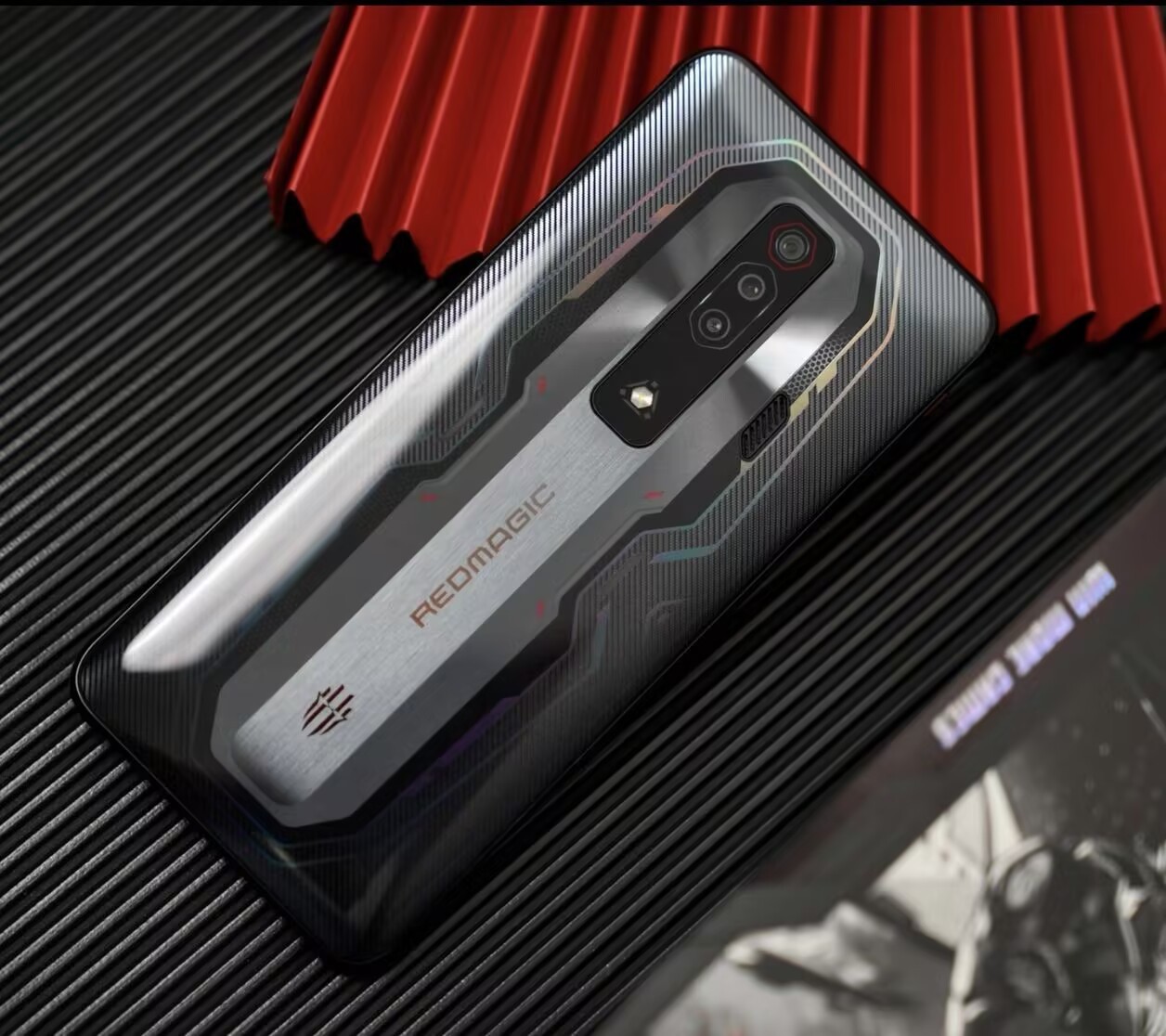 ZTE nubia RedMagic 7S 5G 6.8"64MP Game phone Global Google Snapdragon Android Storage Capacity 8+128GB Colour Random color - Image 2