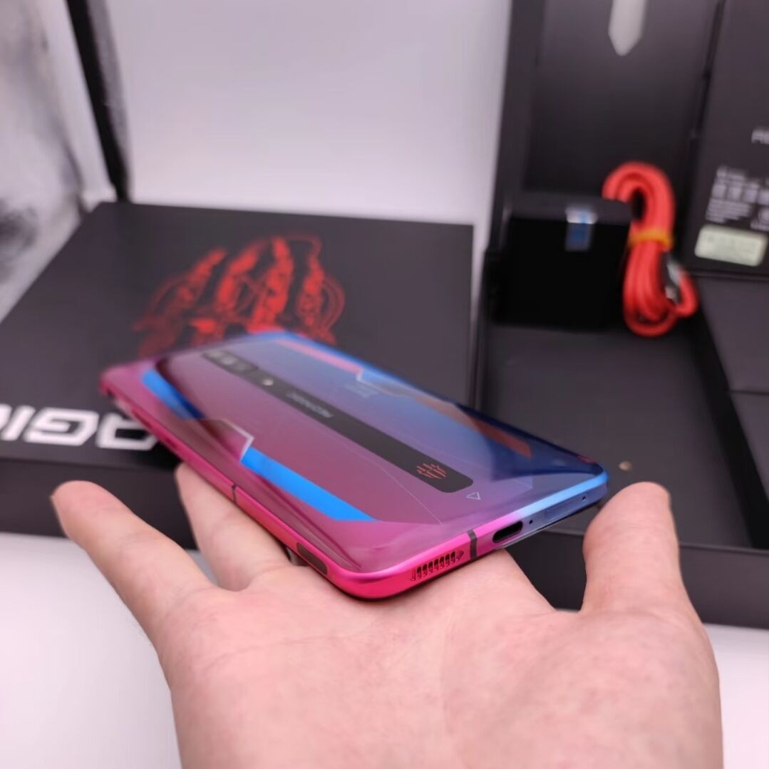 ZTE nubia RedMagic 6 5G 6.8" 64MP 128/256GB Android Gaming phone Global Google Storage Capacity 128GB+8GB colors color please note - Image 7