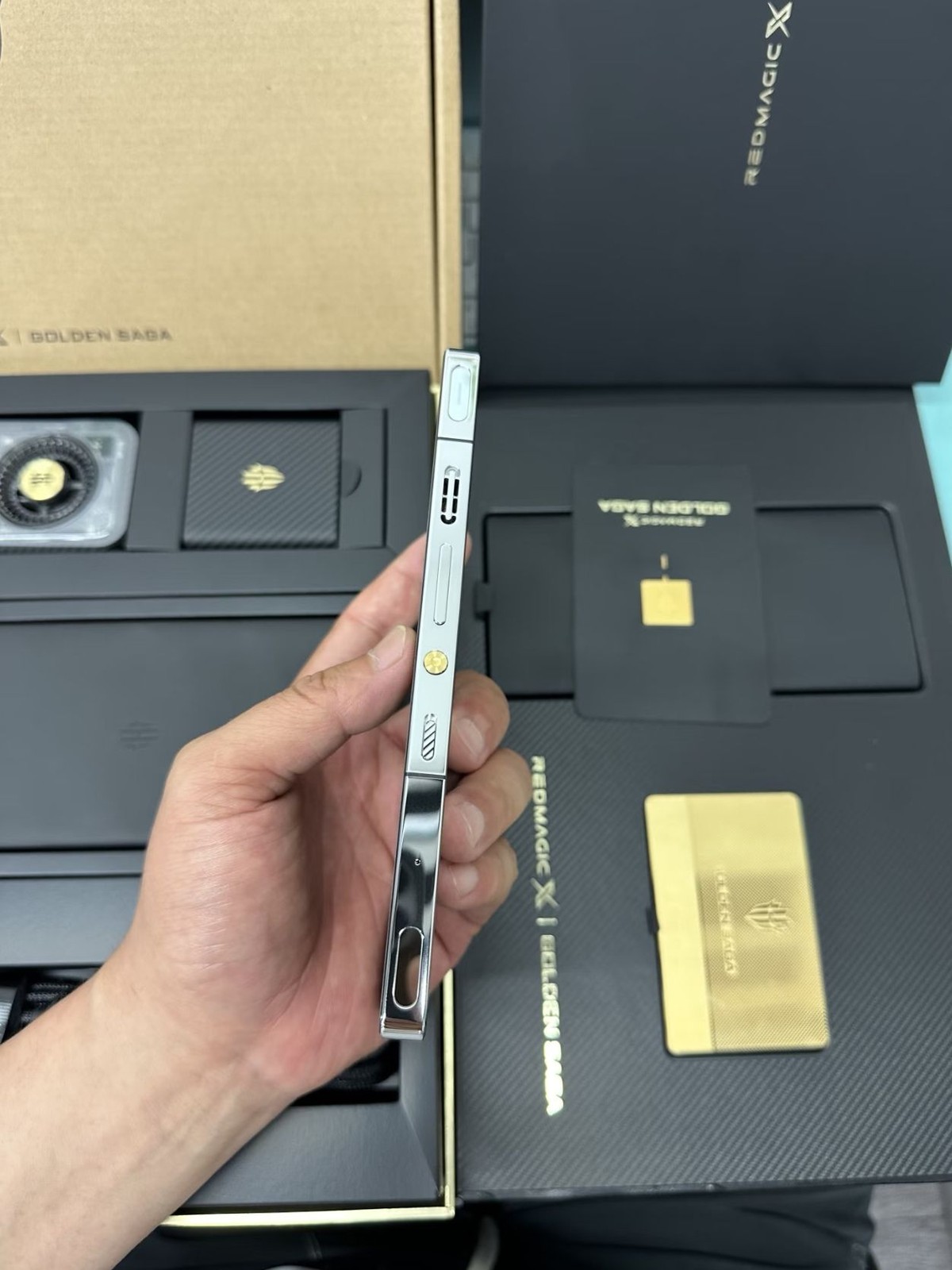 Global ZTE nubia RedMagic 10 Pro+ 5G Zhenjin Legend Limited Edition 24+1TB Storage Capacity 24+1TB colors Random color - Image 8