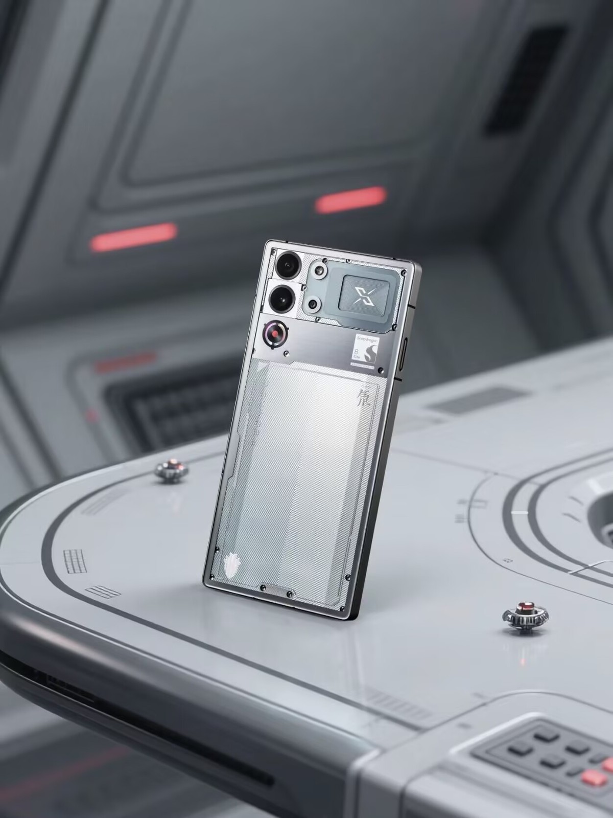 Global ZTE nubia RedMagic 10S Pro 5G 6.85" 50MP 256/512GB Snapdragon 7050mAh Storage Capacity 12+256GB Colour Please note the color. - Image 4