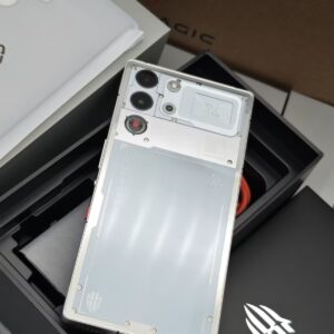 Global ZTE nubia RedMagic 10SPro+ 6.85" 50MP 16+512GB Snapdragon 7500mAh Storage Capacity 16+512GB Colour Please note the color.