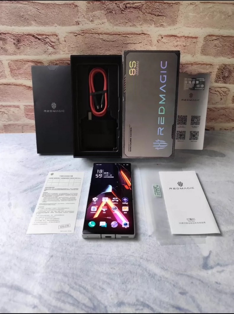 ZTE nubia RedMagic 8S Pro+ 5G 16+512GB Rare edition game phone Android Global Storage 512GB 16GB RAM Color Black binding only phone - Image 9