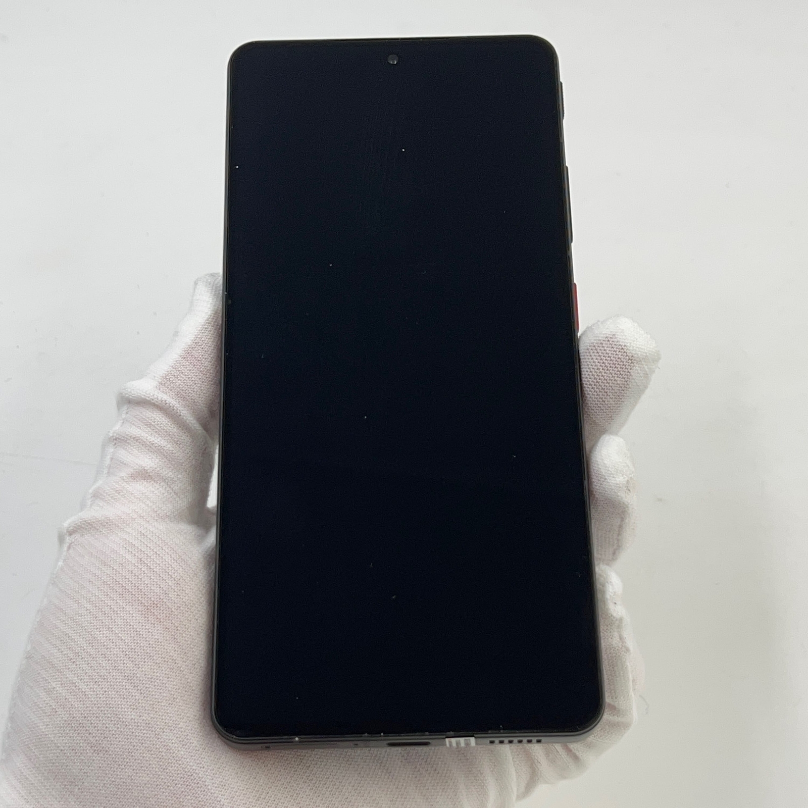 ZTE nubia Z60S Pro Android 14 512GB 16GB RAM 6.78'' 50MP Game phone Color Black Charger Included Yes Speicherkapazität 512GB 16GB RAM - Image 5