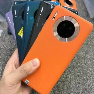 Huawei Mate 30 4G 5G 6.62" 40MP 8+128GB Unlocked HarmonyOS Google Play Model Mate 30 5G Storage Capacity 8+256GB Model Number HarmonyOS with Google Play
