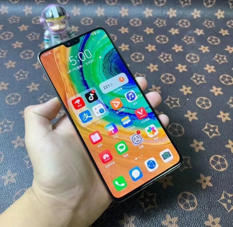 Huawei Mate 30 4G 5G 6.62" 40MP 8+128GB Unlocked HarmonyOS Google Play Model Mate 30 5G Storage Capacity 8+256GB Model Number HarmonyOS with Google Play - Image 6