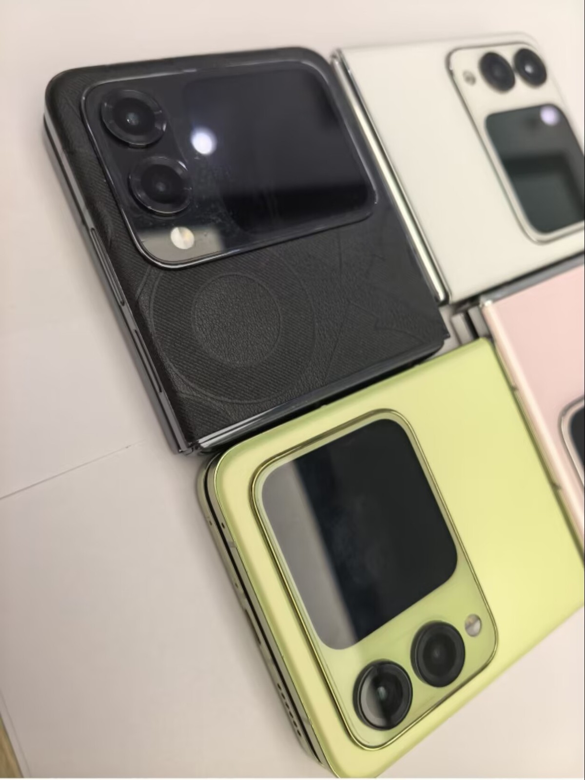 Huawei nova Flip S 6.94" 50MP Kirin 8030 4440mAh 12+256GB/512GB Unlocked storage 512GB 12GB RAM colors Please note the color. - Image 3