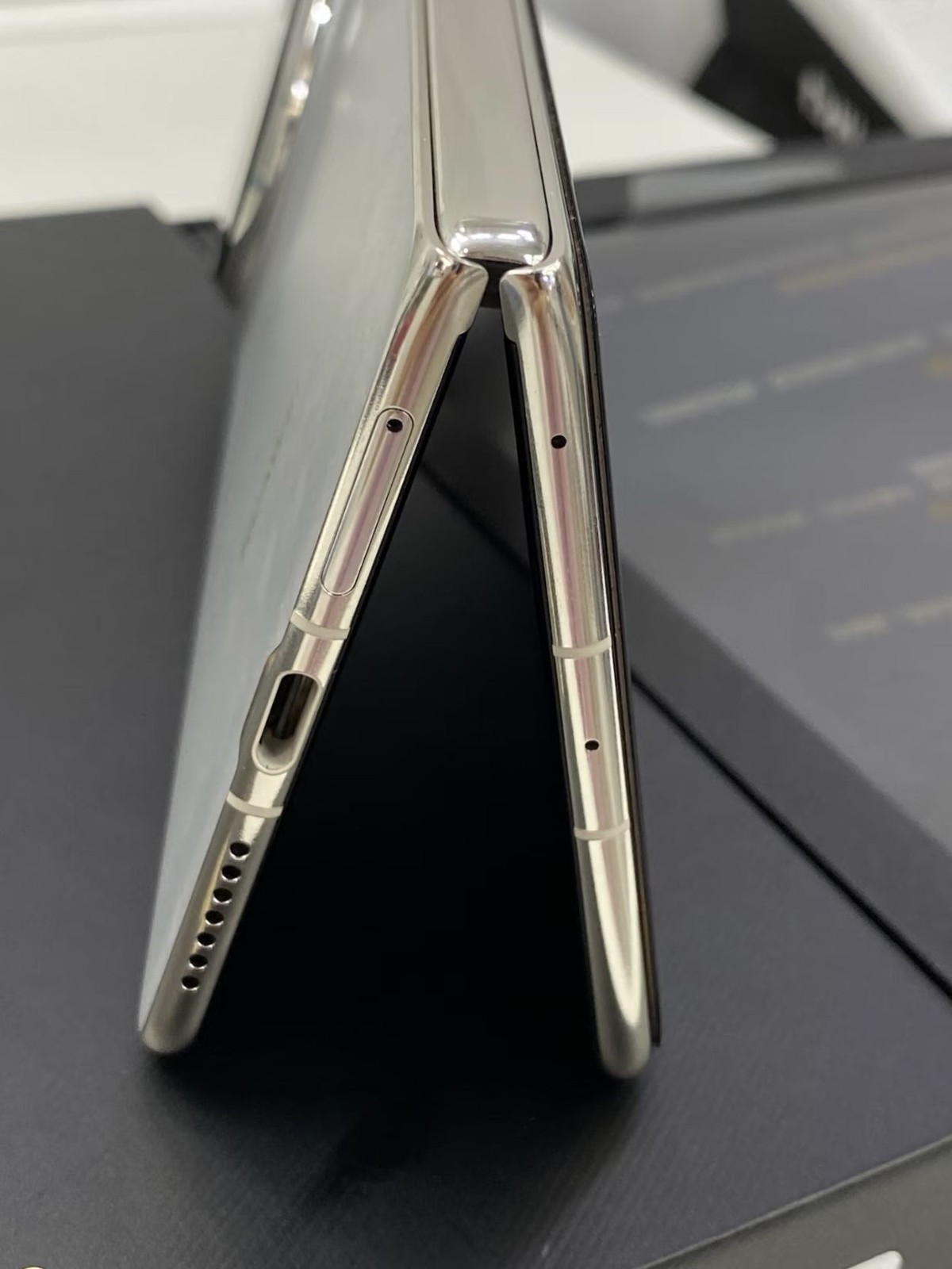 Global Huawei Mate X6 7.93"50MP 512GB Google Kirin 9020 Foldable screen phone Storage 12GB+512GB Color color random. - Image 10