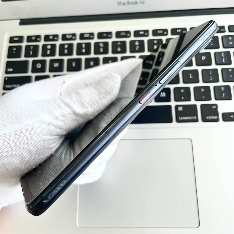 Asus ROG Phone 6 6D Ultimate 6pro 6D 5G 512GB 18GB RAM Global Google play Charger Included Yes Storage Capacity 512GB 16GB RAM Model Number Asus ROG Phone 6D Ultimate - Image 14