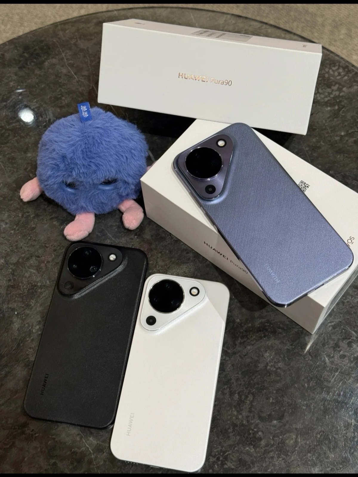 Huawei Pura 90 6.8" 50MP 12/16GB RAM Kirin 9010s 6500mAh HarmonyOS Google Storage Capacity 12+512GB Colour Random color