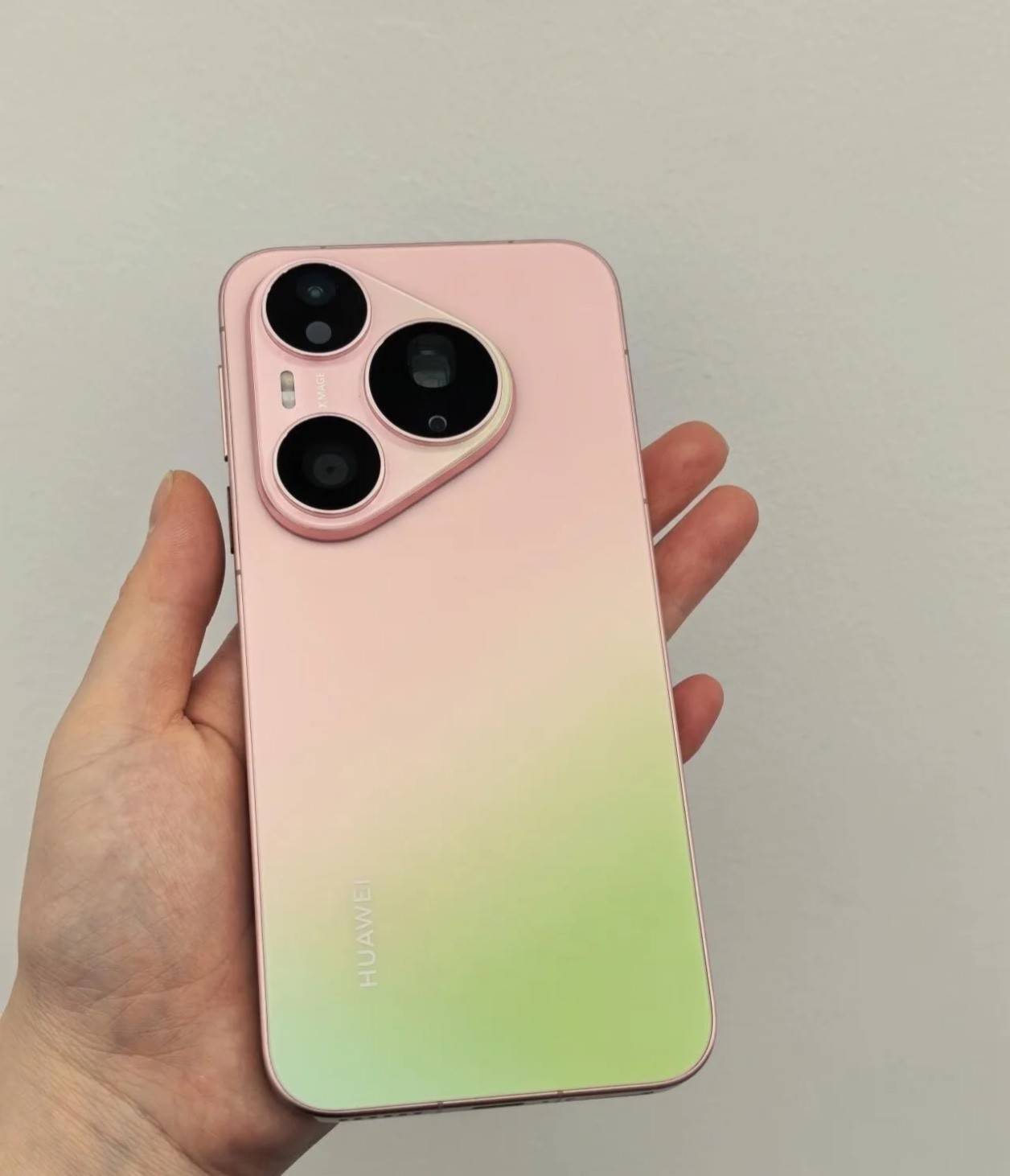 Huawei Pura 90 Pro 6.6" 50MP 12/16GB RAM Kirin 9030S 6000mAh HarmonyOS Google Storage Capacity 16+512GB Colour Random color - Image 2