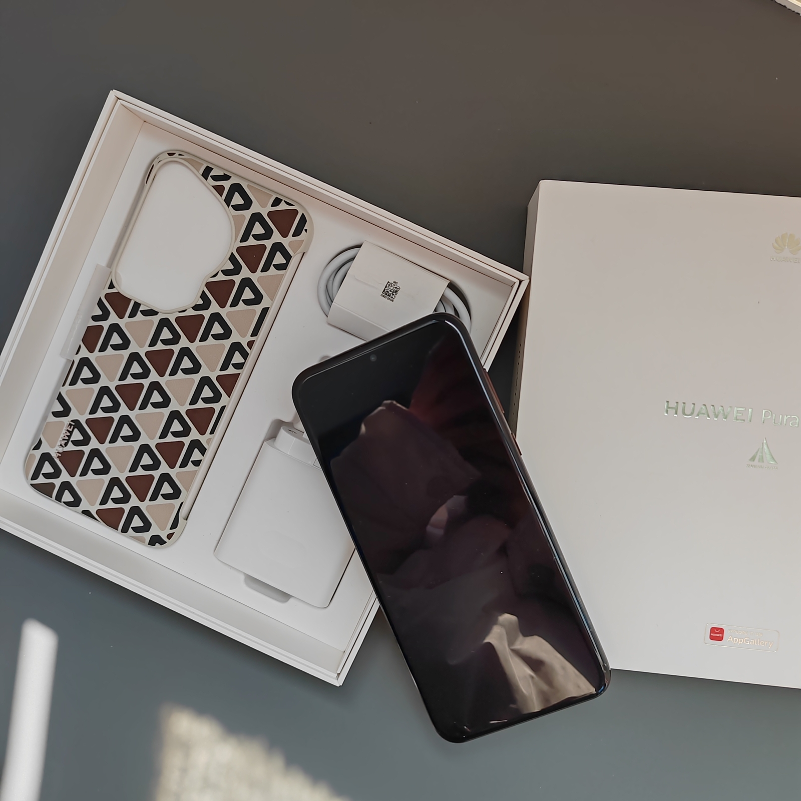 Huawei Pura 70 Ultra 6.8" 50MP 512GB 16GB RAM Unlocked HarmonyOS Phone Google Storage 16+1TB colors Random color - Image 6