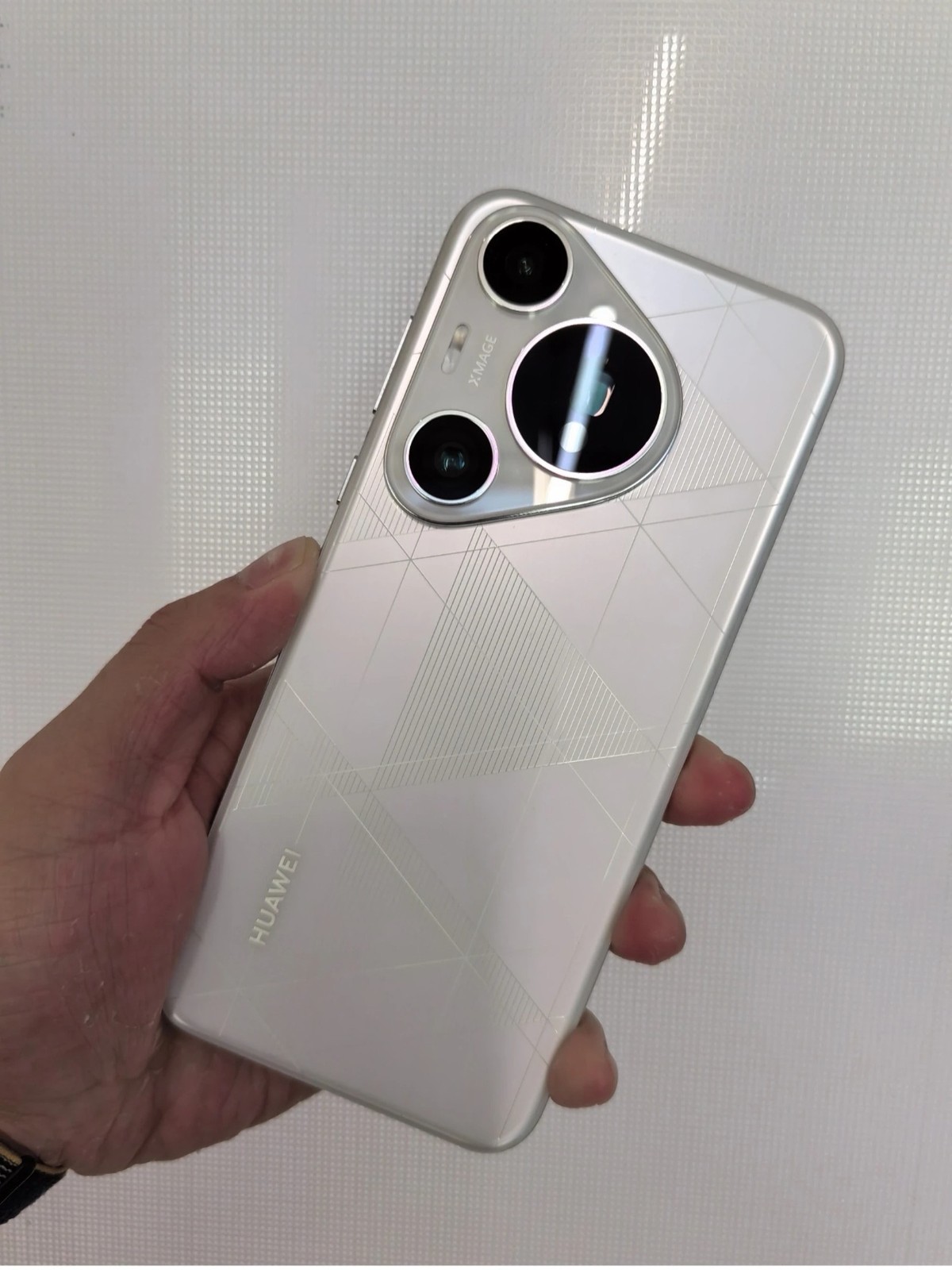 Huawei Pura 70 Pro+ 6.8" 50MP 512GB 1TB 16GB RAM Kirin 9010 5050mAh Storage Capacity 16+1TB Colour Random color - Image 2