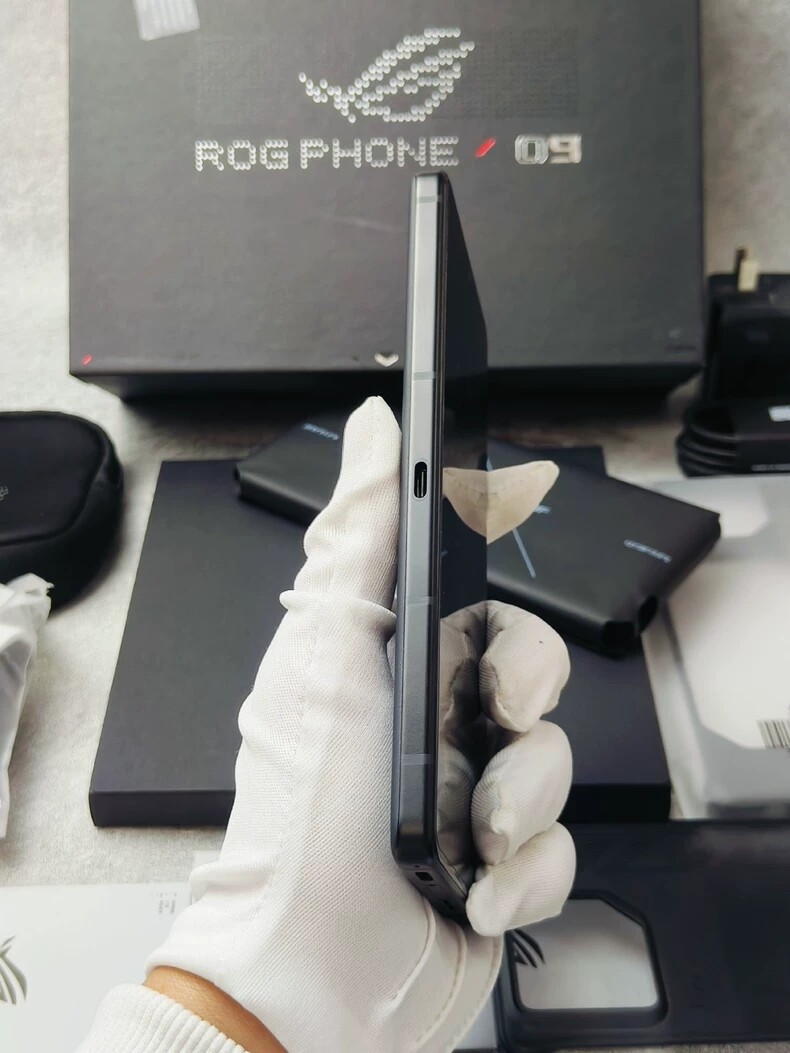 HOT Asus ROG Phone 9 Pro 16+512GB RAM Game Phone Global version storage 512GB 16GB RAM bundle without a fan - Image 6
