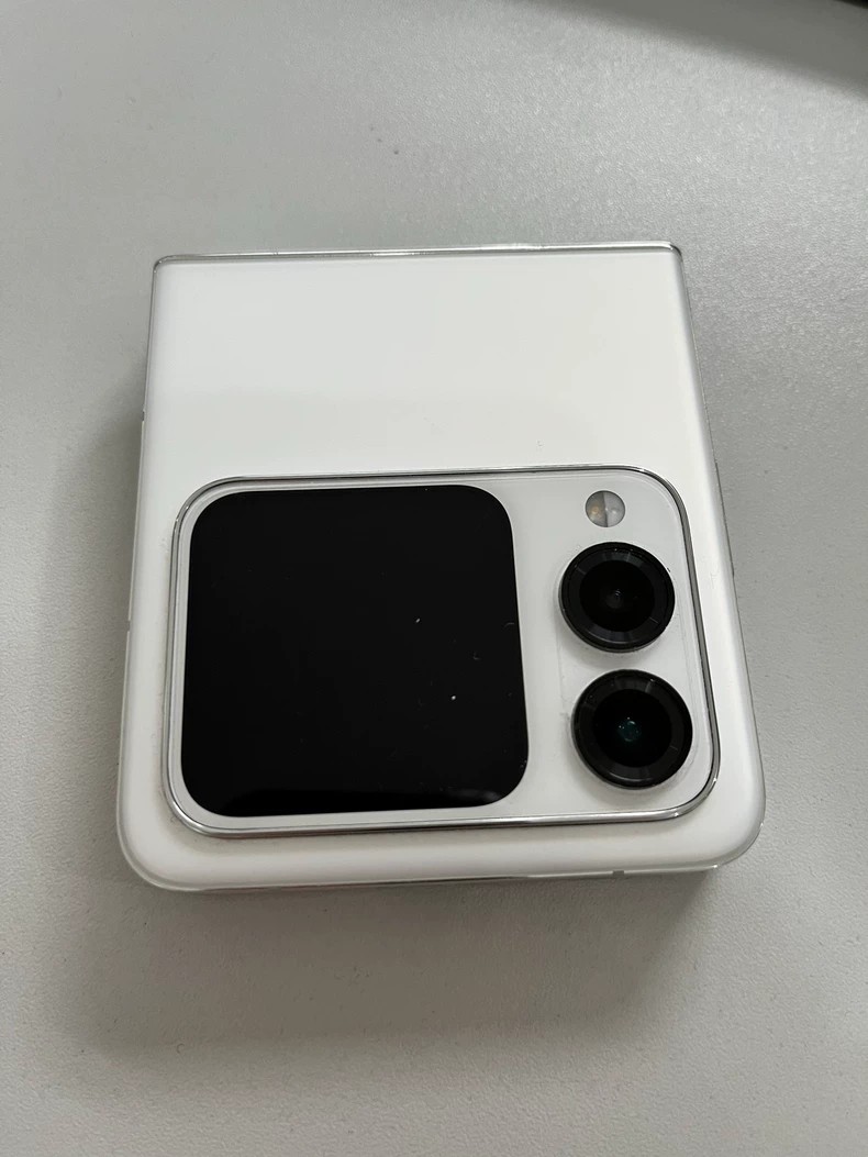 Small screen folding Huawei nova Flip 6.94" 215GB/512GB HarmonyOS Google play storage 512GB 12GB RAM colors Please indicate the color you require - Image 2