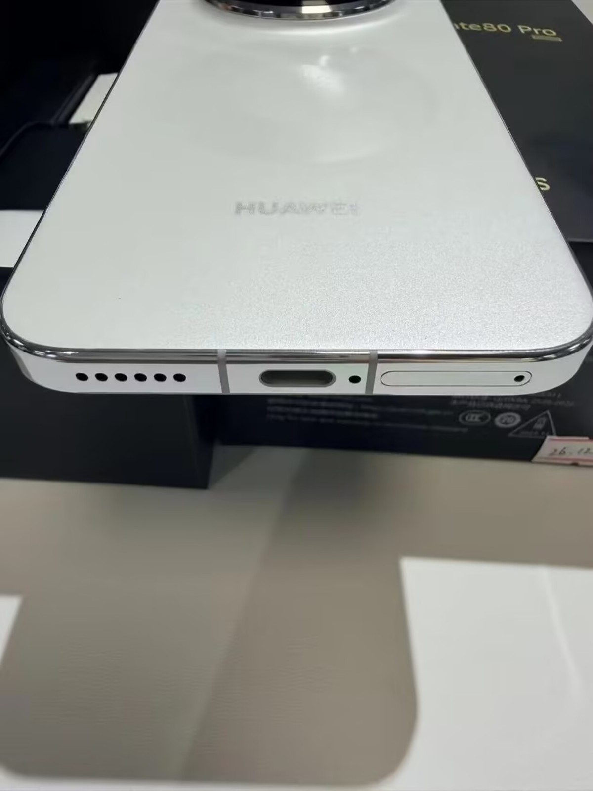 Huawei Mate 80 Pro 6.75" 512GB Kirin 9030 (6 nm) Google HarmonyOS 6.0 5750mAh color Random colors storage 512GB 12GB RAM - Image 6