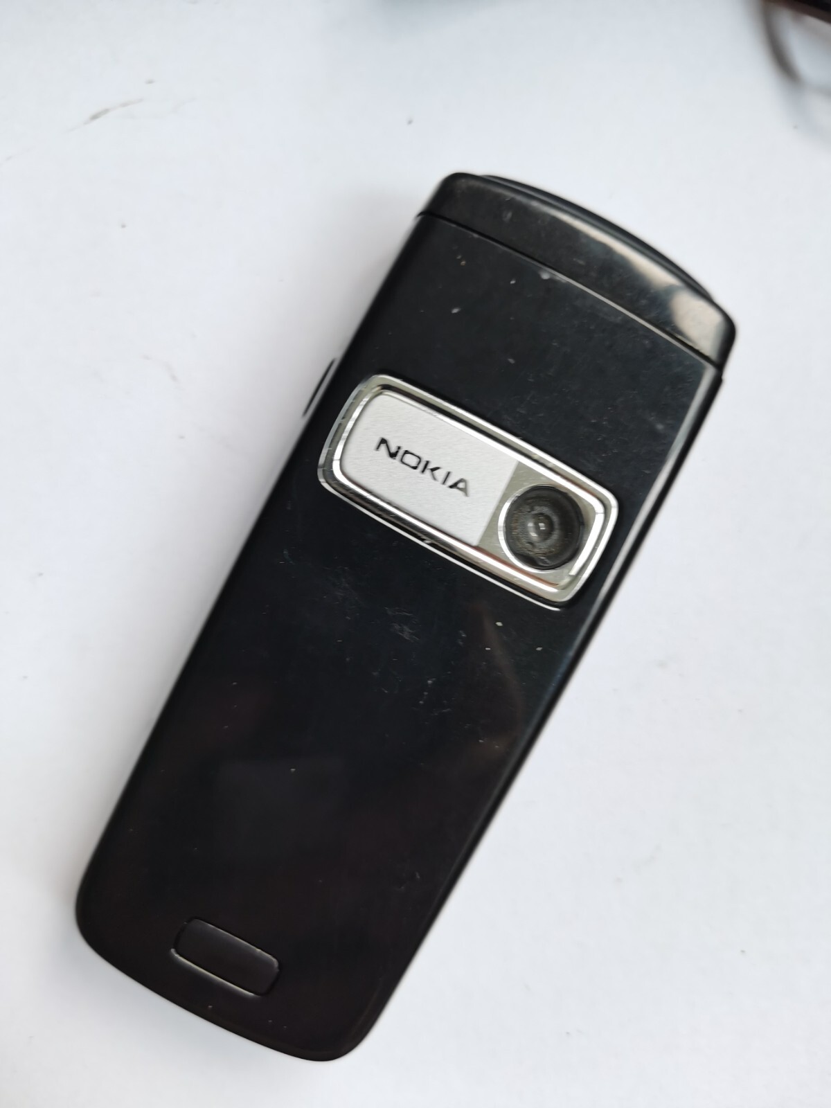 Nokia 6020 - Black (Unlocked) Cellular Phone - Image 3