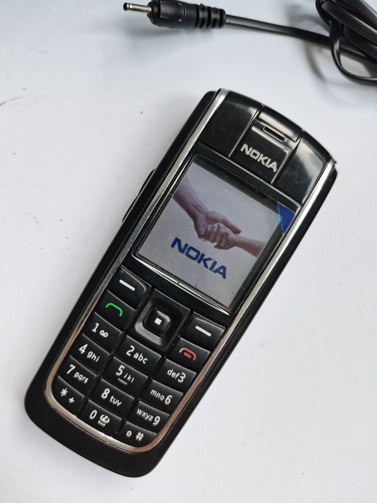 Nokia 6020 - Black (Unlocked) Cellular Phone - Image 4