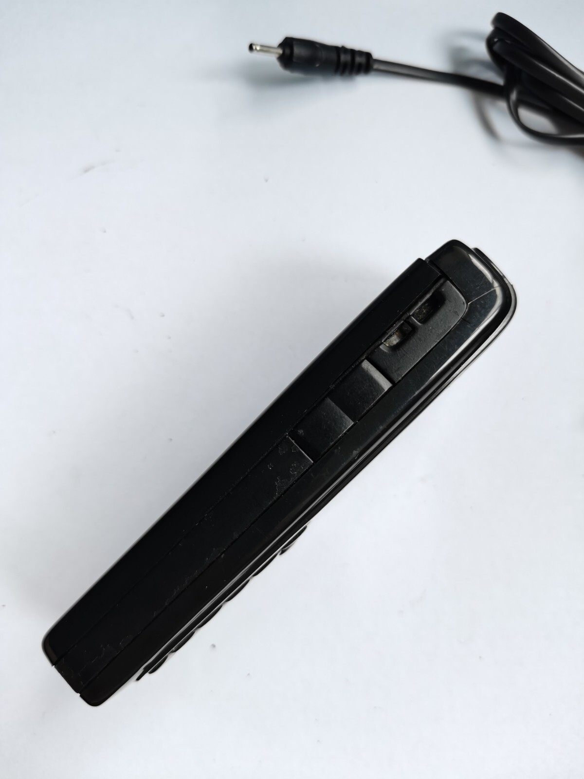 Nokia 6020 - Black (Unlocked) Cellular Phone - Image 6