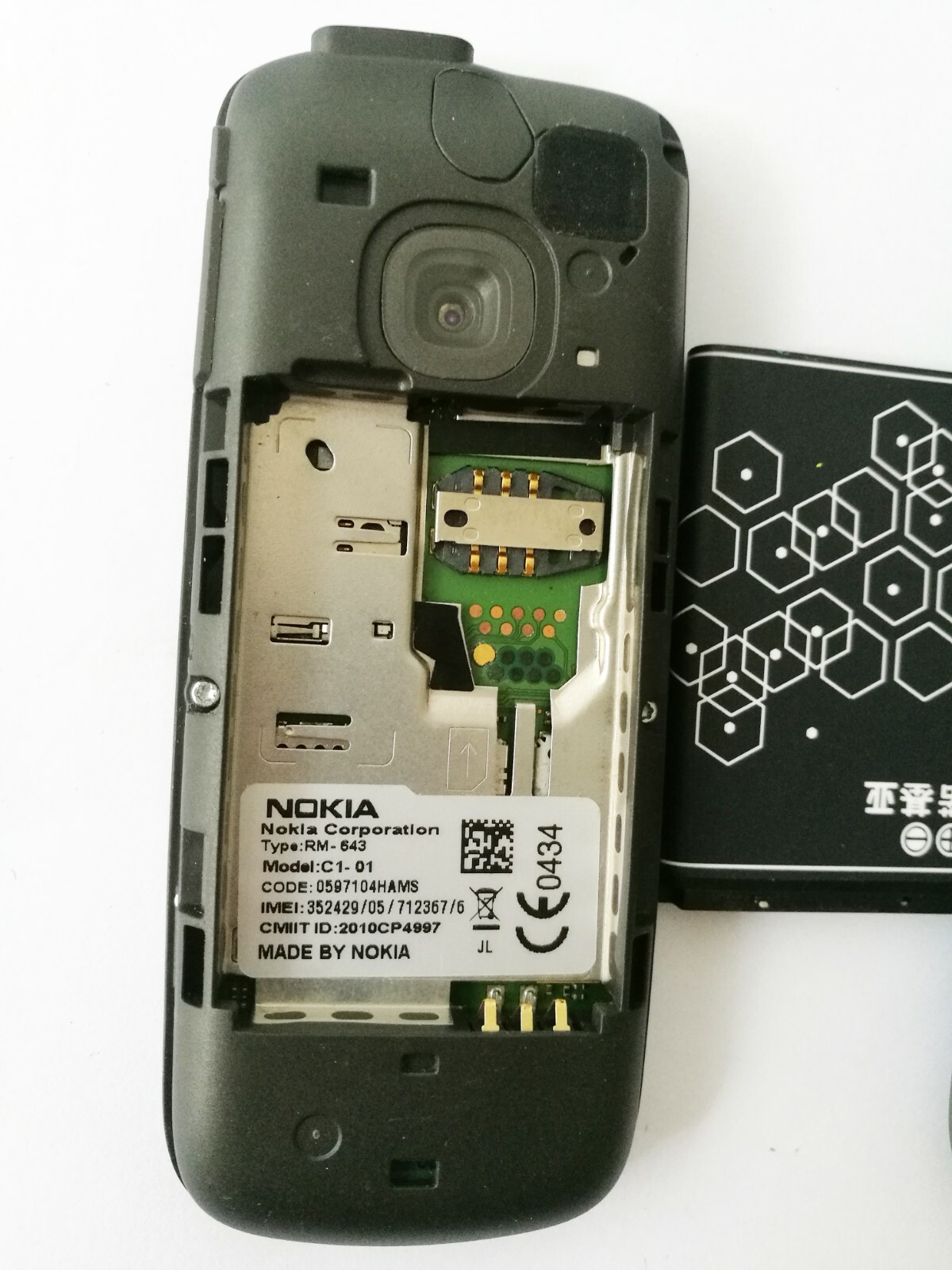 Nokia C1-01 Mobile Phone 2G GSM Cellphone Original Unlocked Charger Included Yes - Image 2