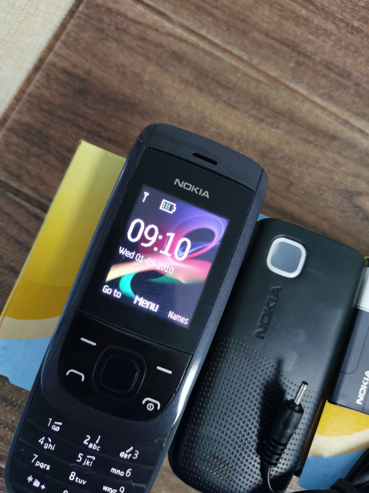 Nokia 2220 slide 2220S 2220 Black red gold Cellular Phone very good conditon - Image 5