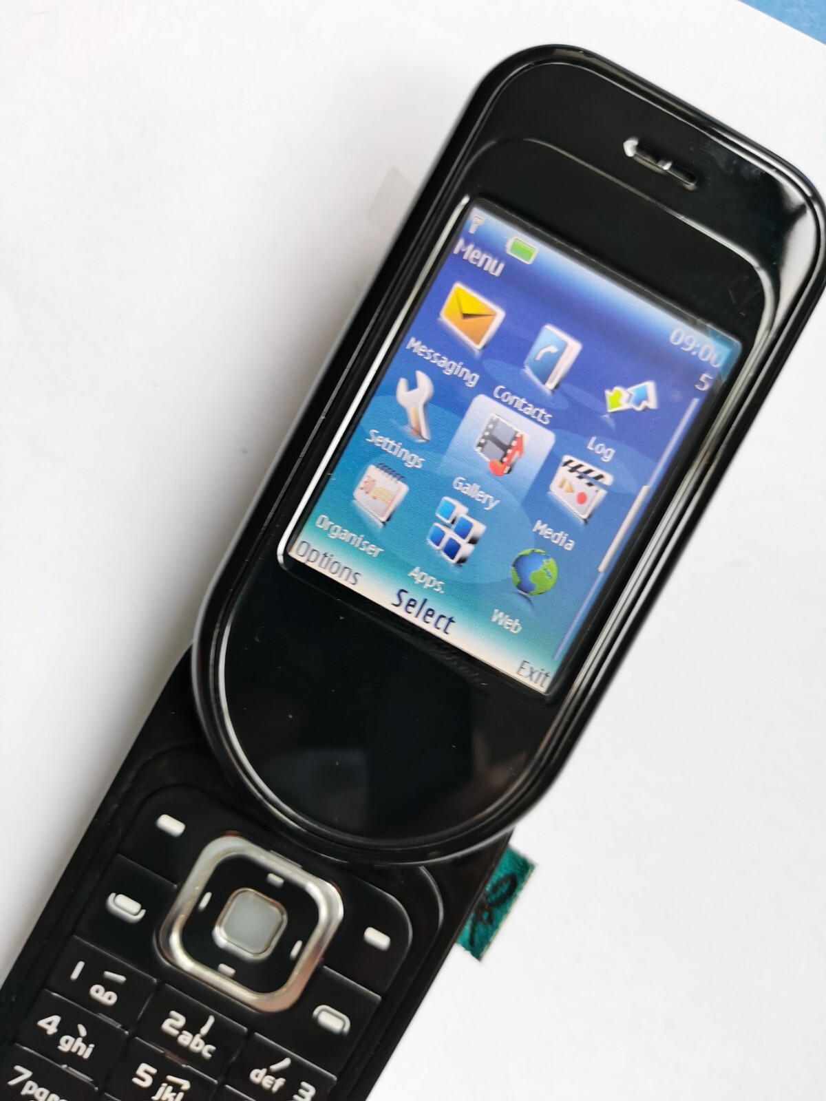 Nokia 7373 - Bronze black pink gold (Unlocked) Bluetooth Vedio FM Cellular Phone - Image 9