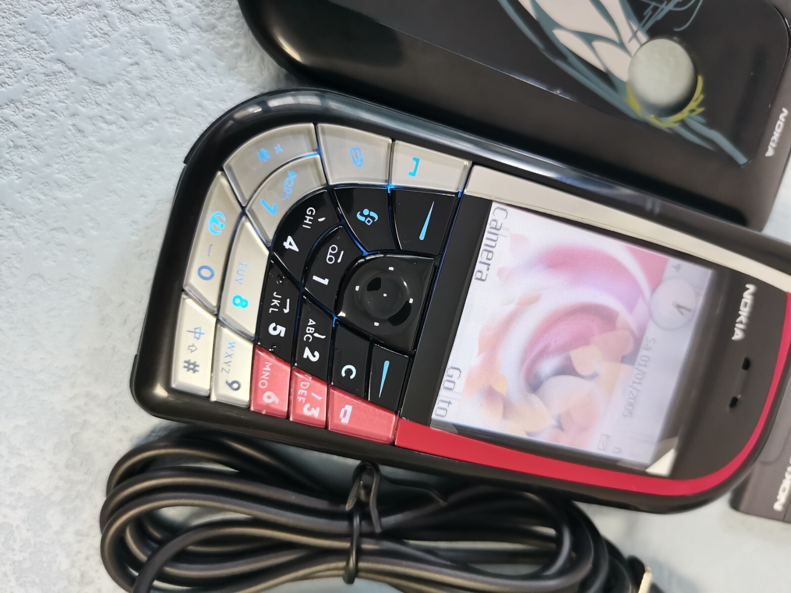 Nokia 7610 - Image 10